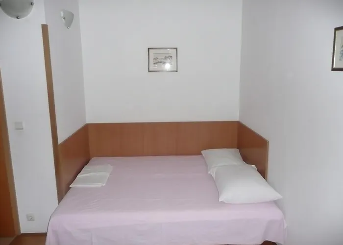 Maver Sveti Filip i Jakov