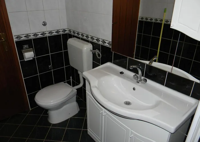 Maver Свети-Филип-и-Яков