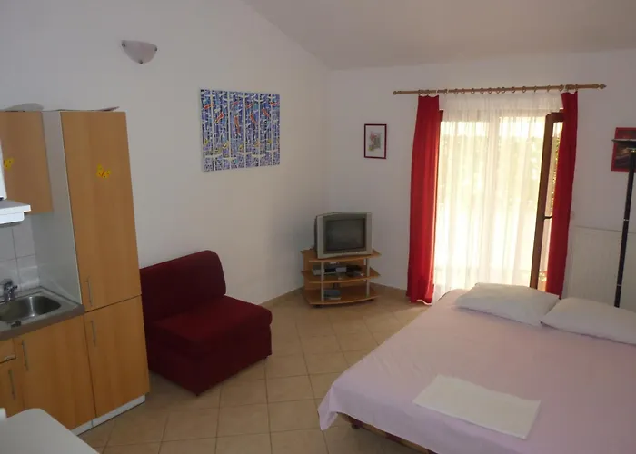 Апартаменты Maver Свети-Филип-и-Яков