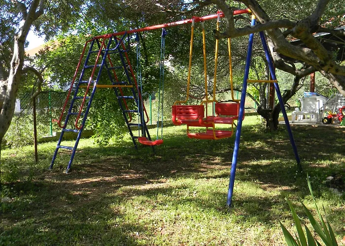 Maver Свети-Филип-и-Яков