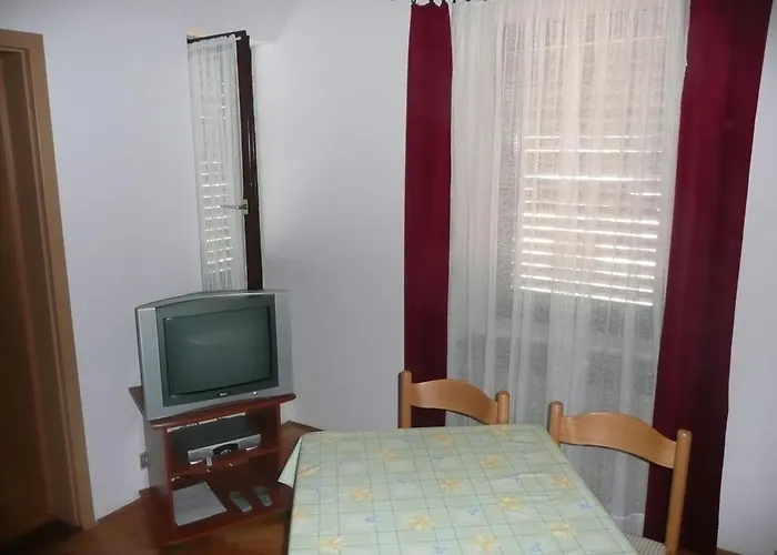 Maver * Свети-Филип-и-Яков