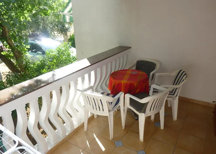 Maver Свети-Филип-и-Яков